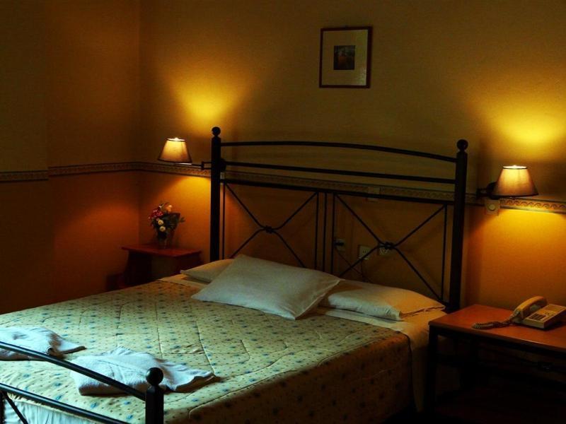 Apartament Alexandros &